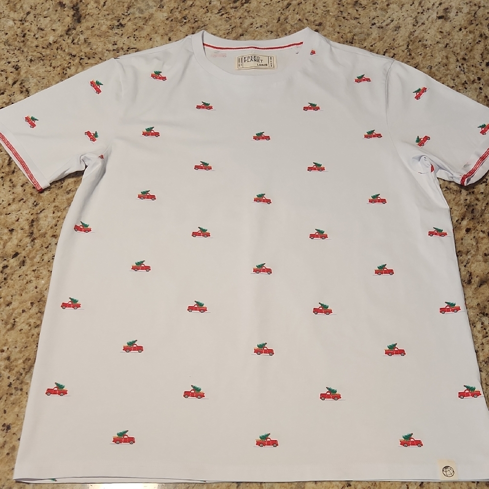 Free Planet White and Red Christmas Truck Short Sleeve Tee
